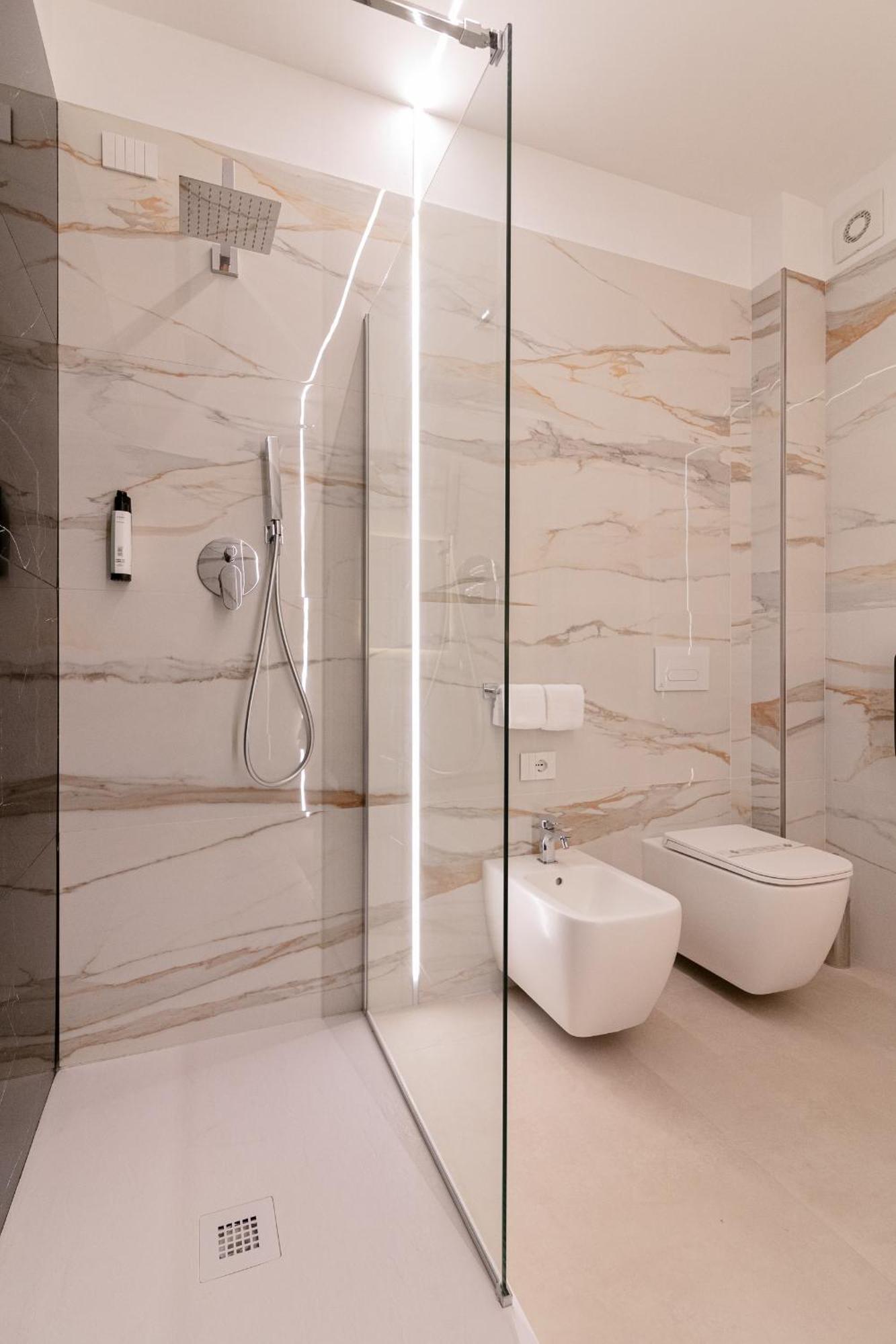 King'S Rooms Термоли Екстериор снимка